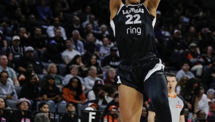 孤立无援！威尔逊18中9轰全场最高29分