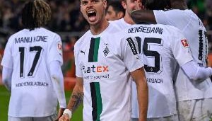 德天空：利兹联有意门兴中场魏格尔，双方已进行初步接触