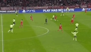 九游体育app官网-【欧冠】哈兰德失点再破门，曼城1比1拜仁总分4比1